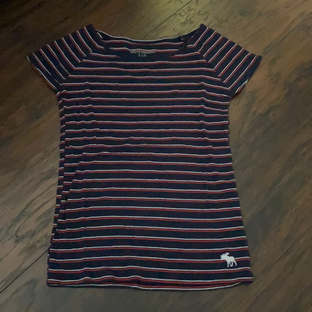 Abercrombie kids navy shirt with white and red stripes.Size 11/12